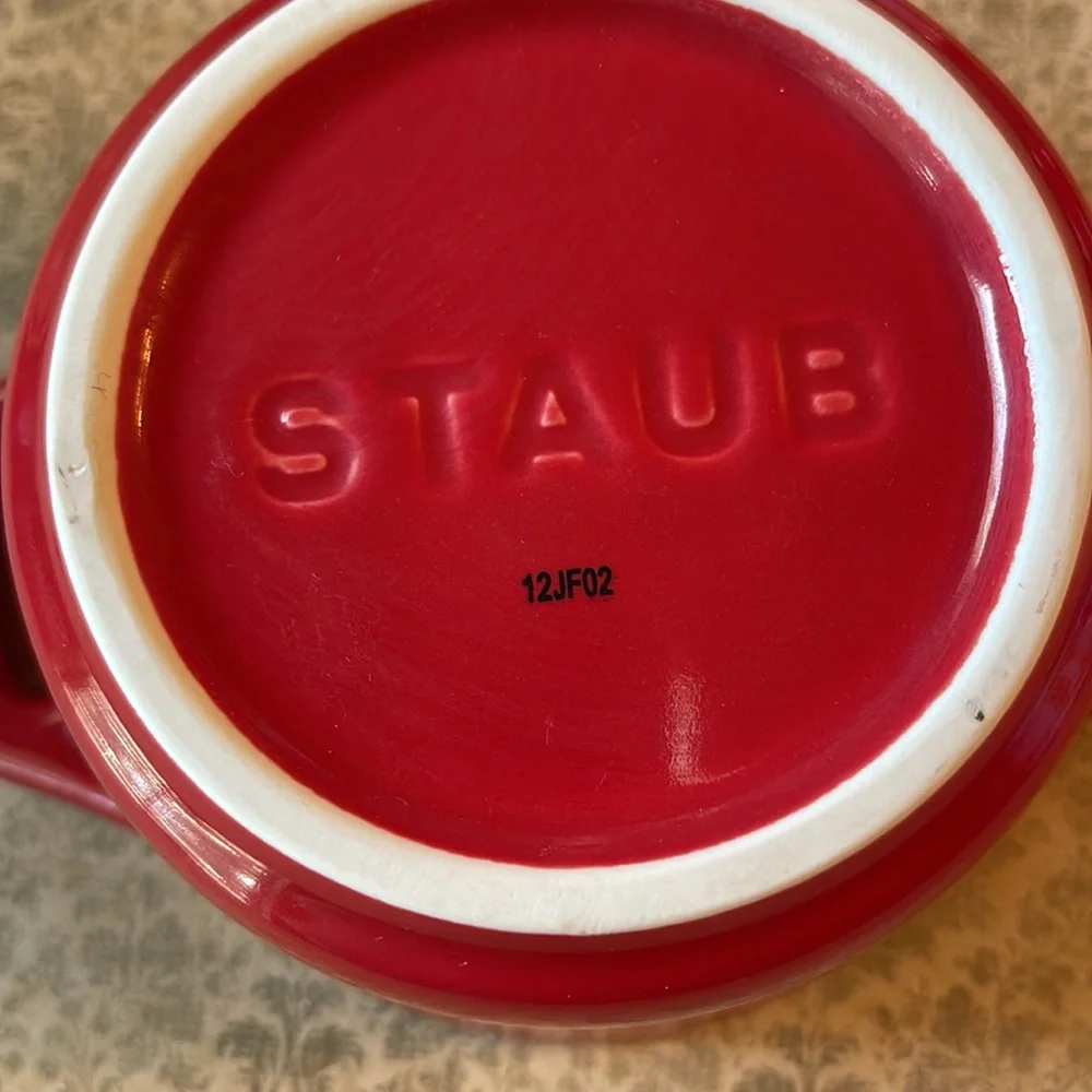 Staub Mini Round Cocotte in Cherry